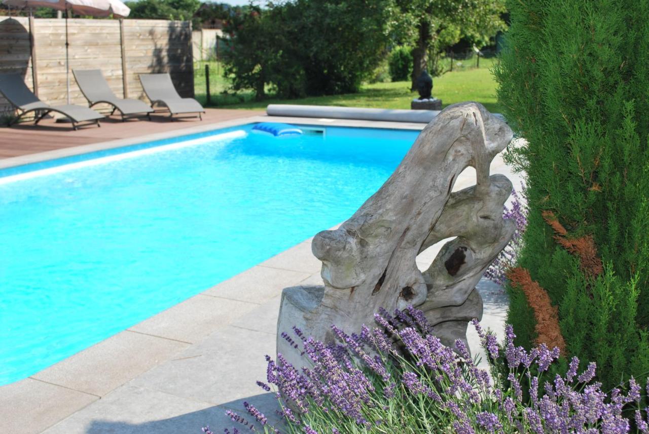 Chambres D Hotes ,Hotel ,Secret D'Une Nuit A Vicq Pres De Onnaing,Avec Piscine Экстерьер фото